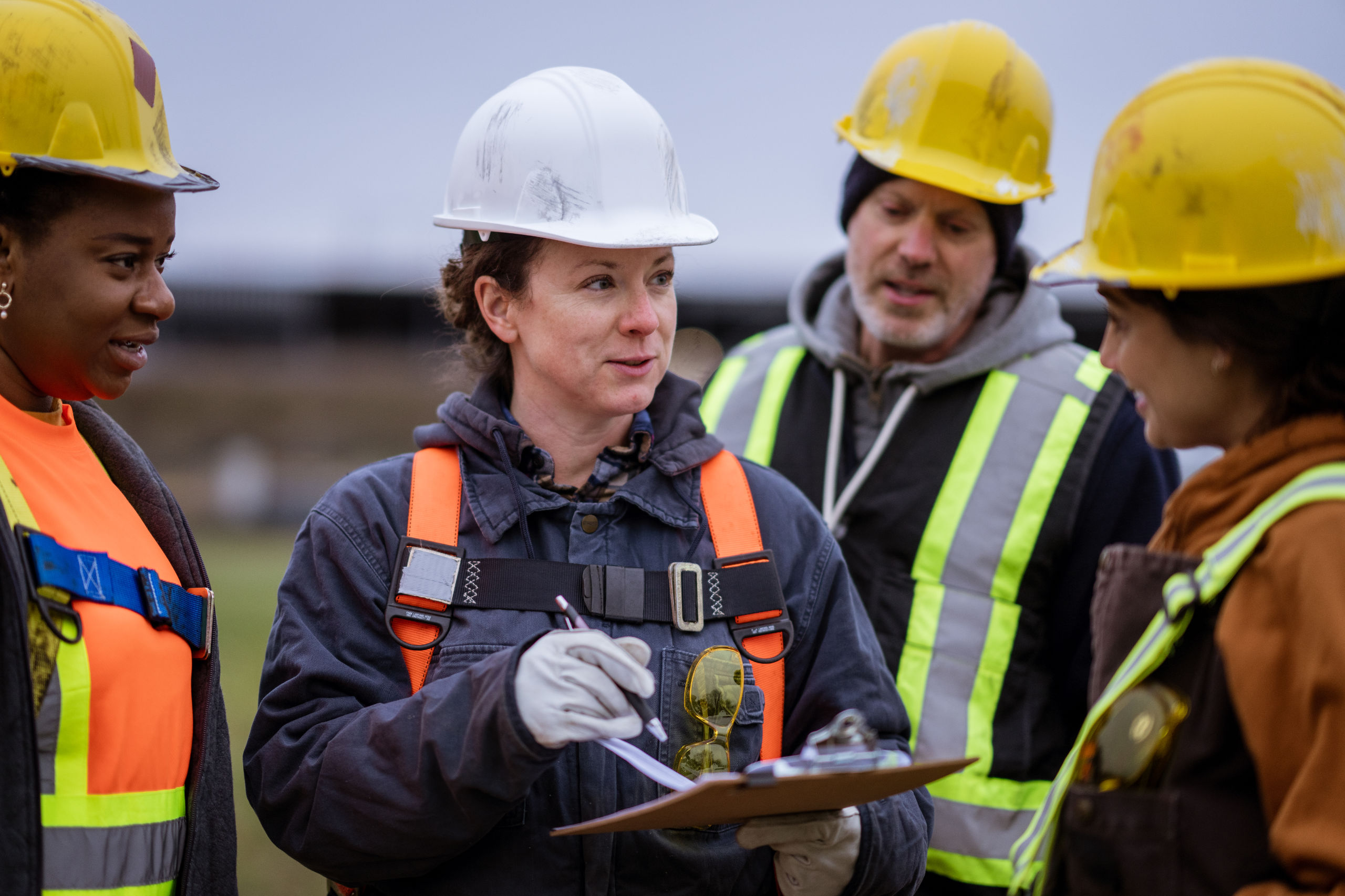 labourers planning on site